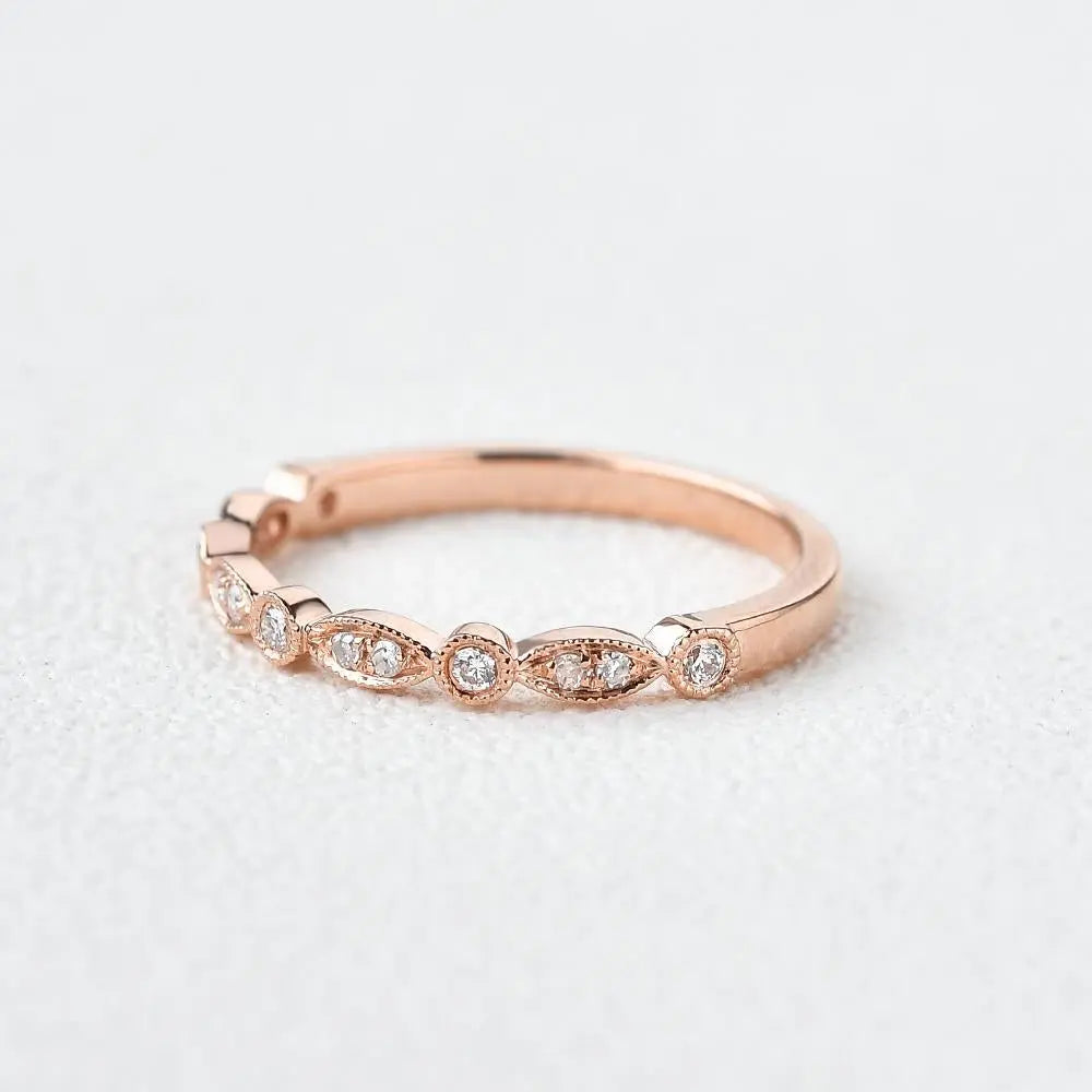 0.22CTW Round Brilliant Cut Bezel Set Unique Vintage Wedding Band