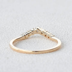 0.22CTW Round Brilliant Cut 1.50 MM Curved Bridal Wedding Band