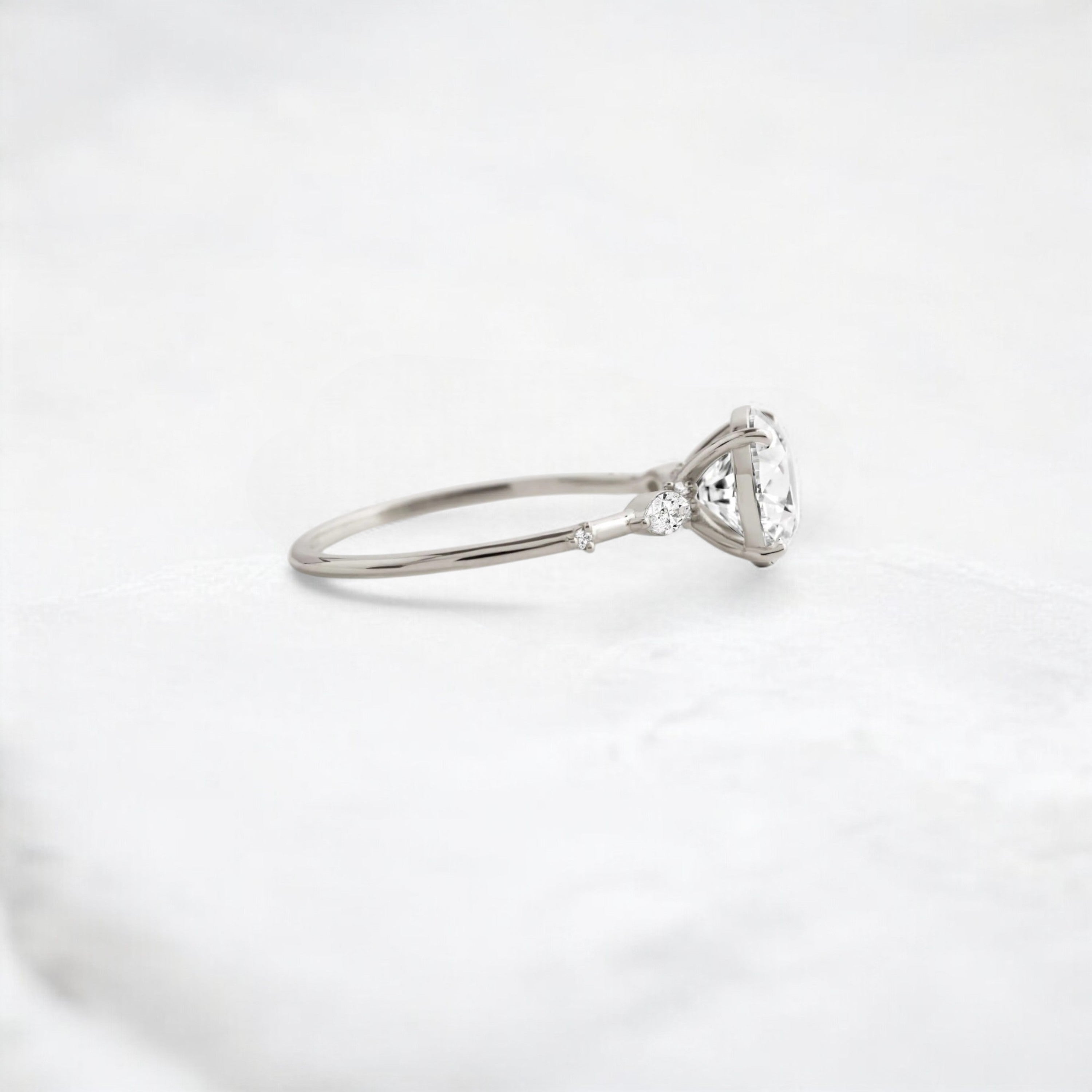 Luxe-Aurora-Round-Moissanite-Cluster-Glow-Engagement-Ring-1-70-ct-platinum-gemfora-3
