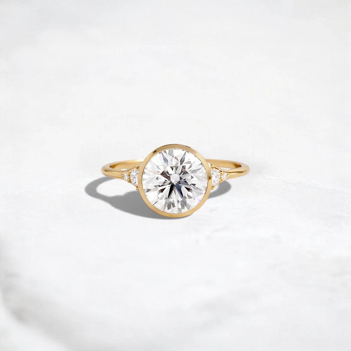 Handmade Bezel Round 2CT Moissanite Engagement Cluster Ring