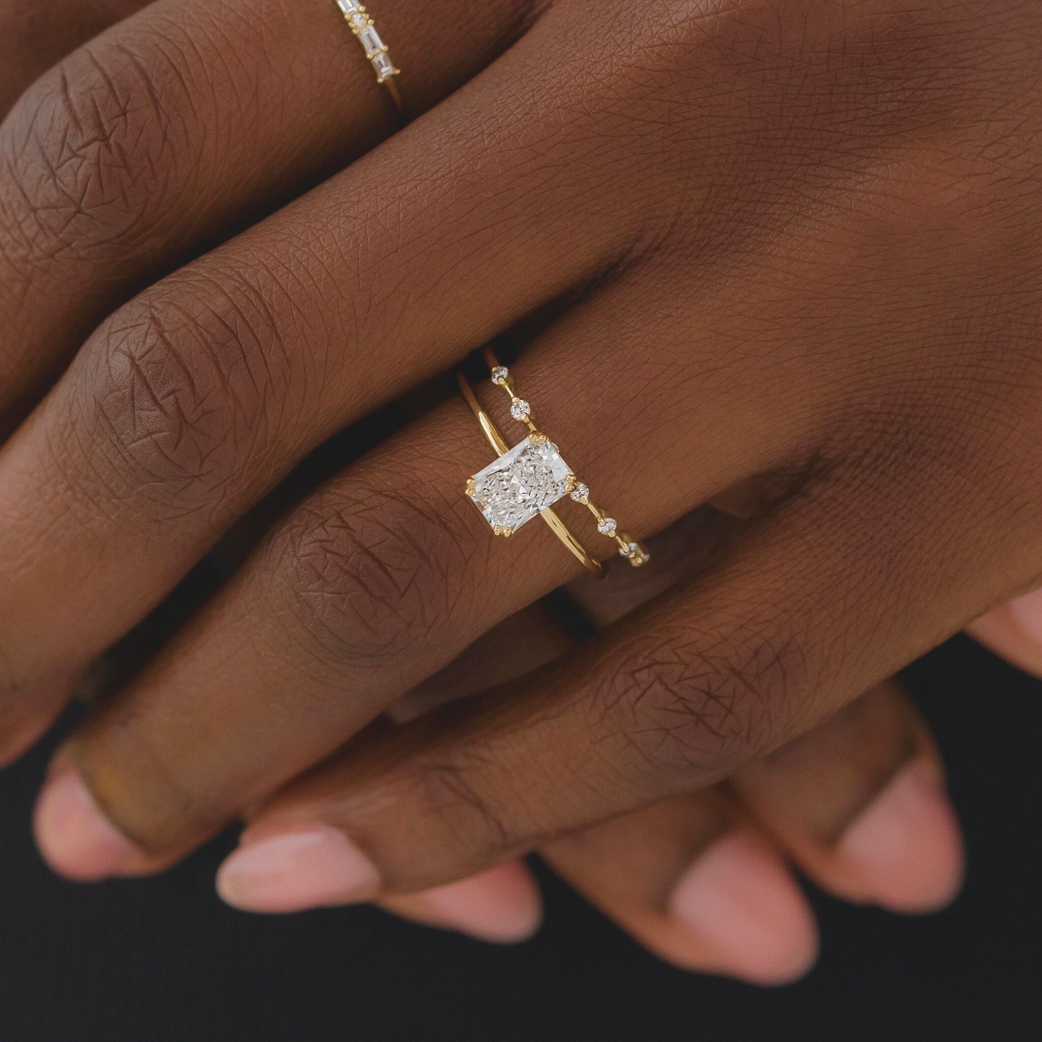 brilliance-2ct-radiant-cut-mossainite-stone-engagement-ring-3