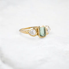 crownleaf-whisper-emerald-embrace-hidden-bezel-engagement-ring-0-92-ct-yellow-gold-gemfora-2