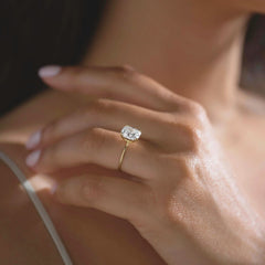 cushion-cut-2ct-mossainite-diamond-engagement-ring-4