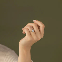 elegant-brilliance-2ct-cushion-cut-engagement-ring-2