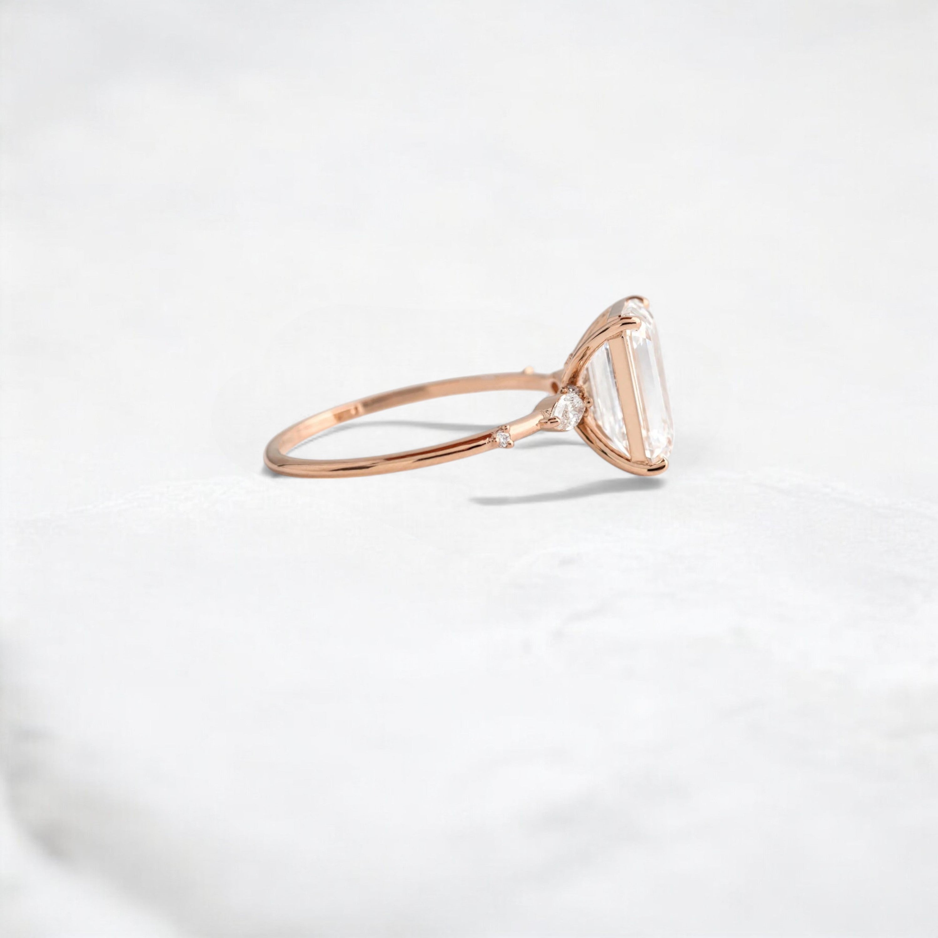 emerald-embrace-moissanite-engagement-solitaire-love-ring-2-70-ct-rose-gold-gemfora-2