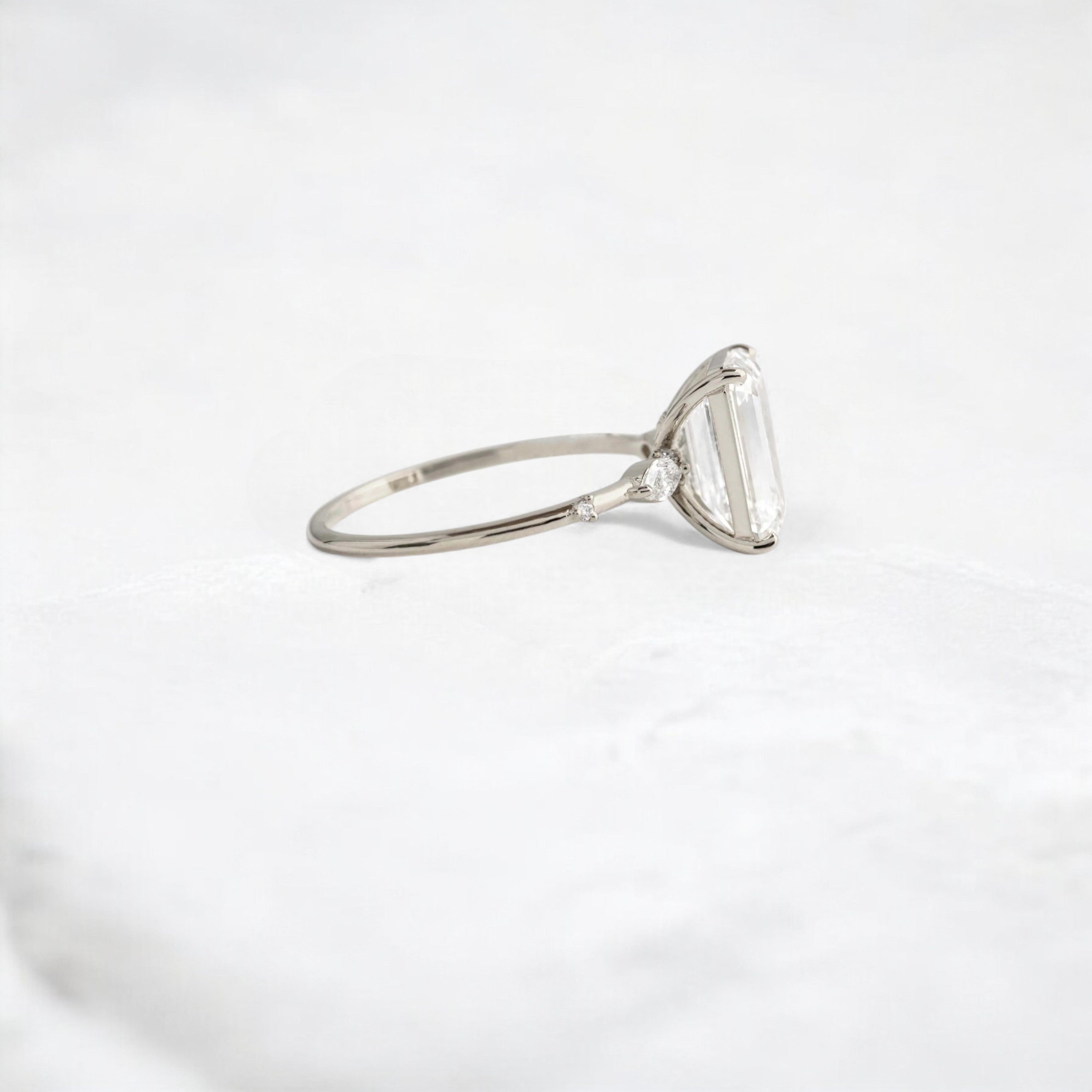 emerald-embrace-moissanite-engagement-solitaire-love-ring-2-70-ct-white-gold-gemfora-3
