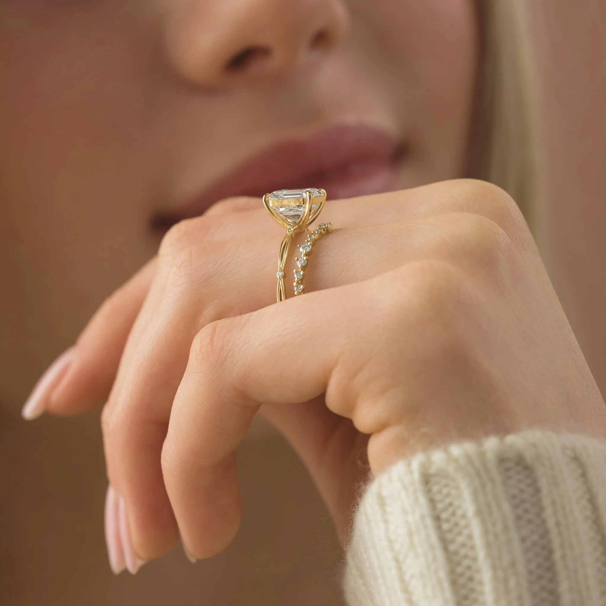 eternal-twist-asscher-cut-2ct-diamond-engagement-ring-2