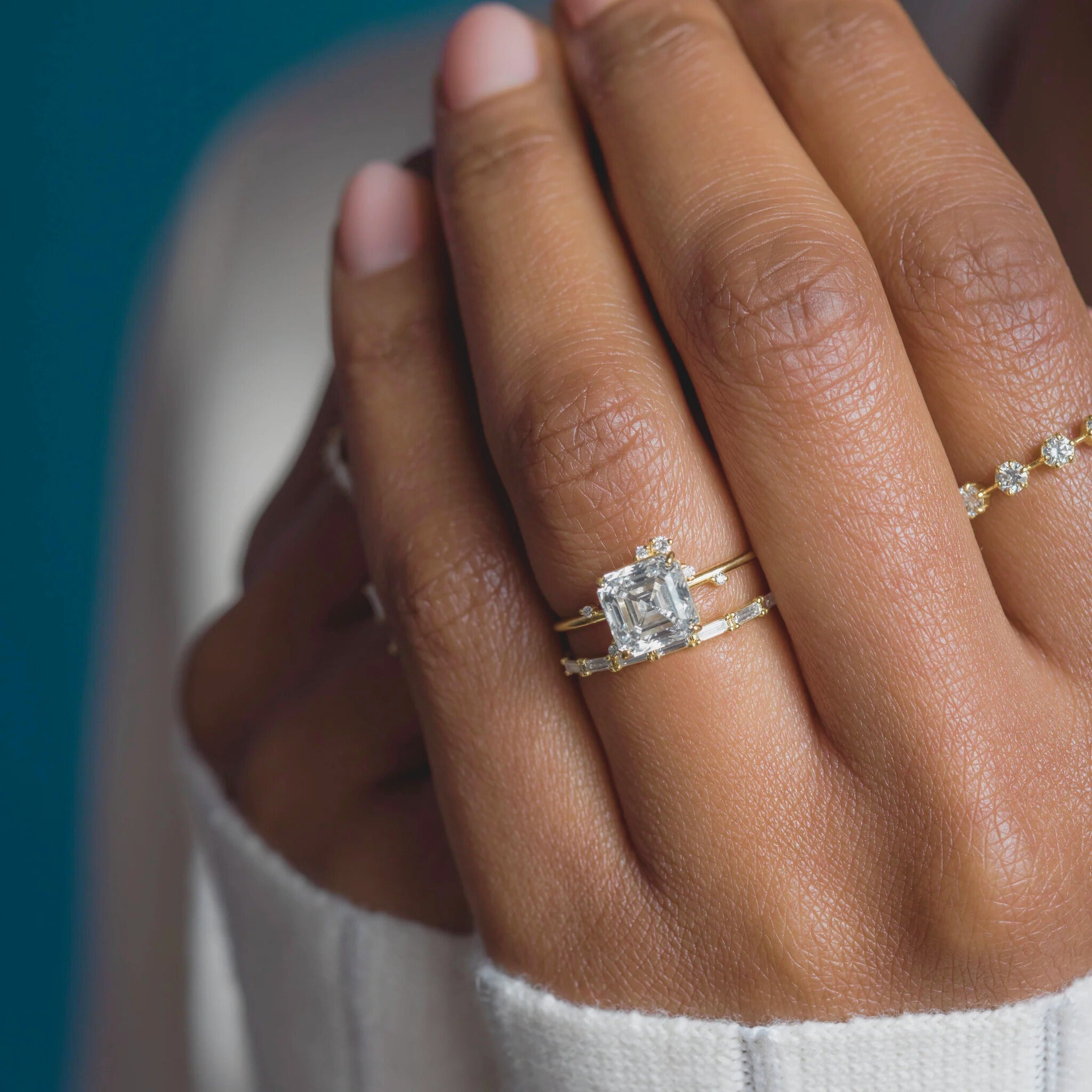 golden-aura-asscher-cut-2ct-cluster-spark-engagement-ring-2