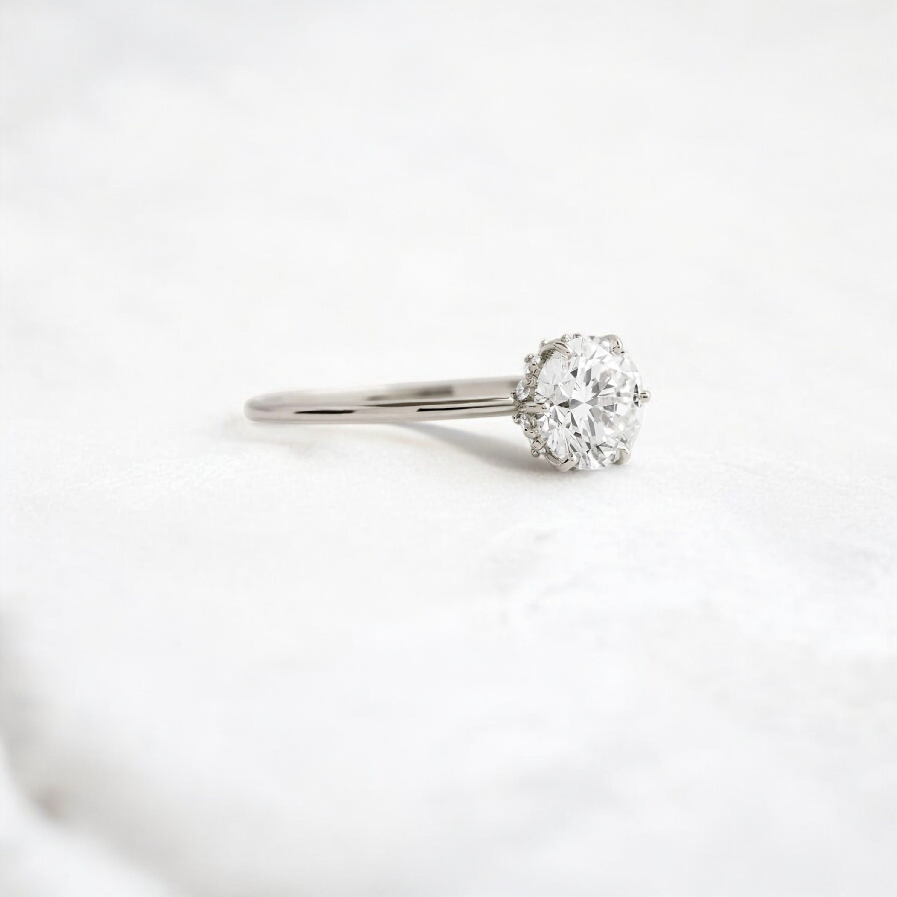 handmade-2-ct-round-moissanite-gold-ring–timeless-beauty-1-ct-platinum-gemfora-2