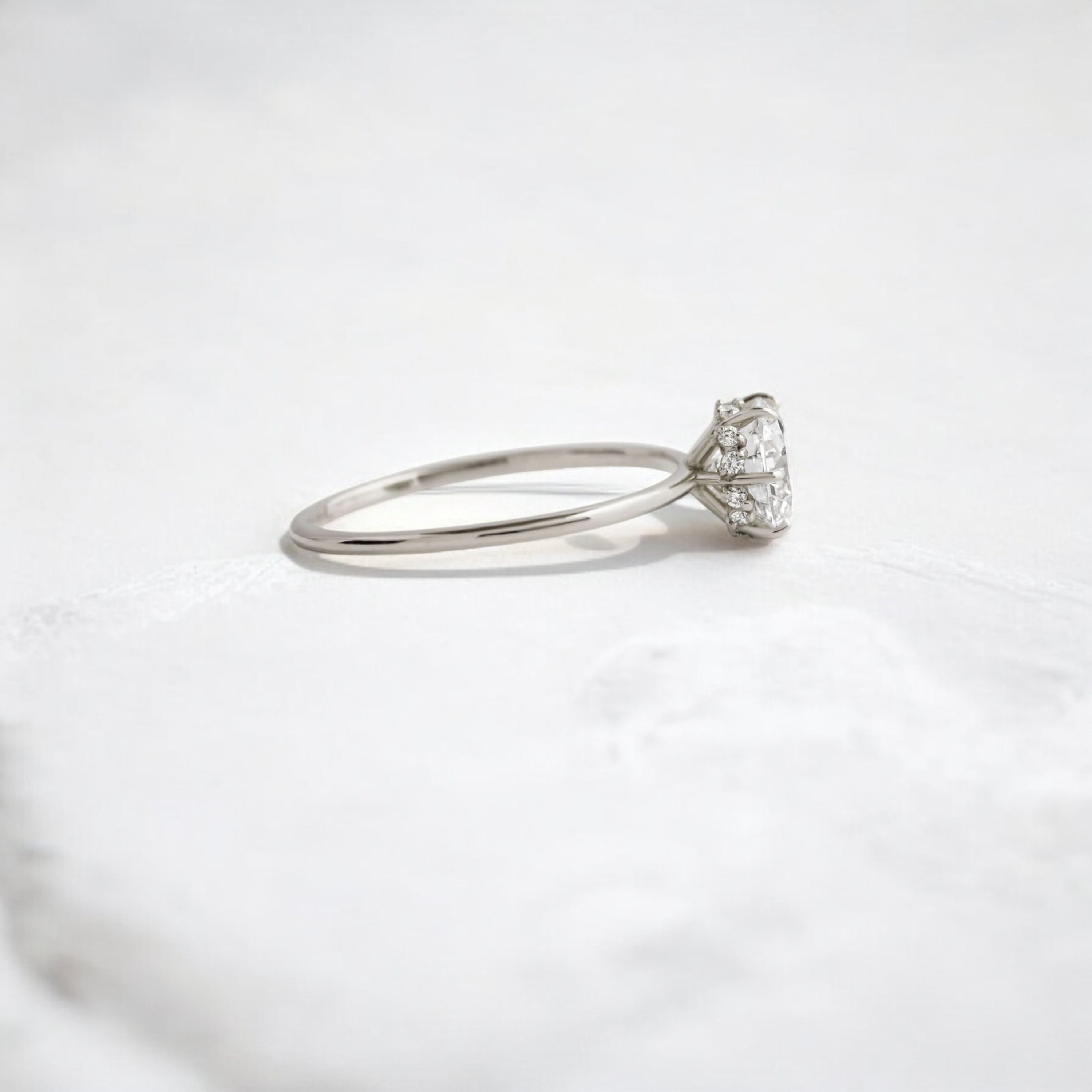 handmade-2-ct-round-moissanite-gold-ring–timeless-beauty-1-ct-platinum-gemfora-3