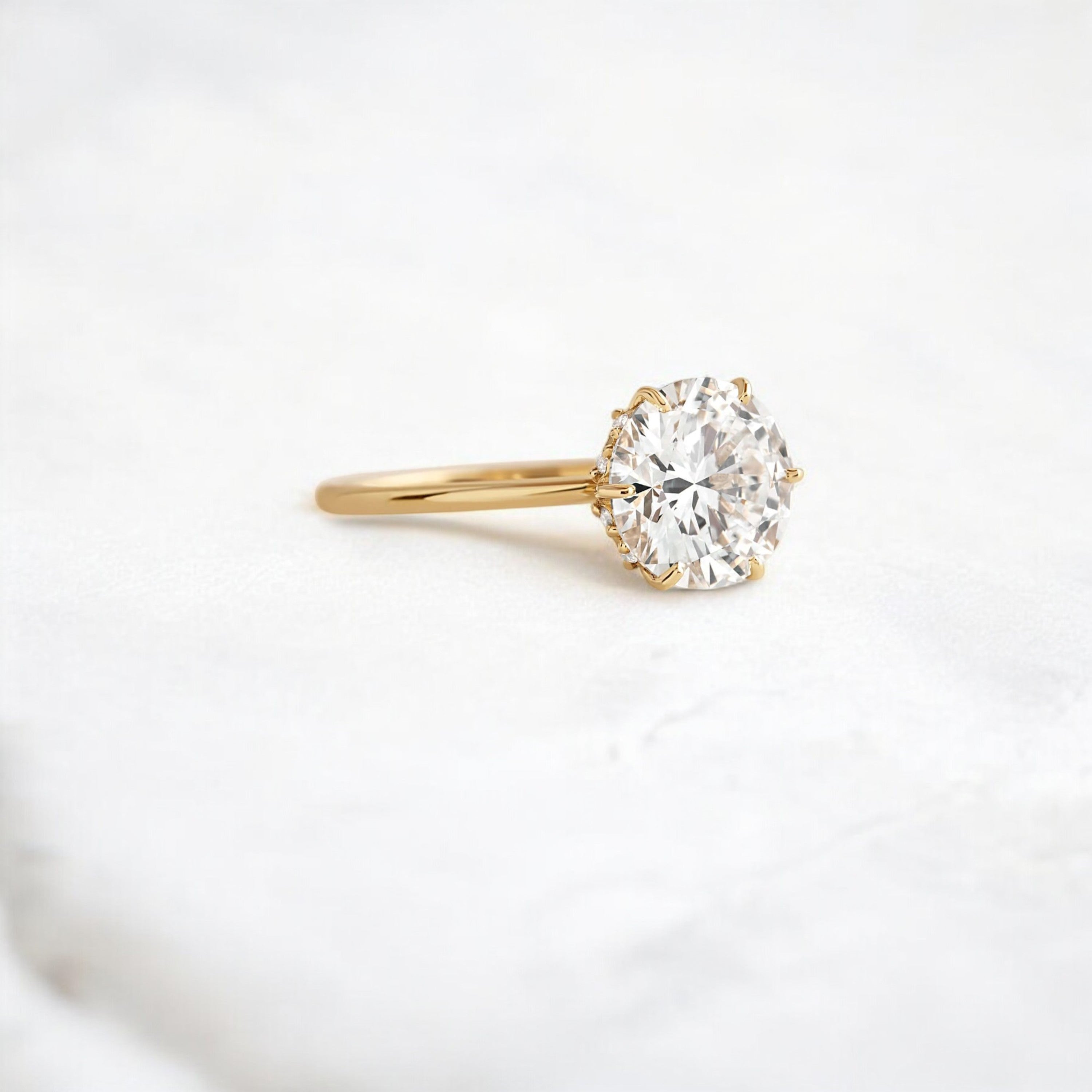 handmade-2-ct-round-moissanite-gold-ring–timeless-beauty-2-ct-yellow-gold-gemfora-2