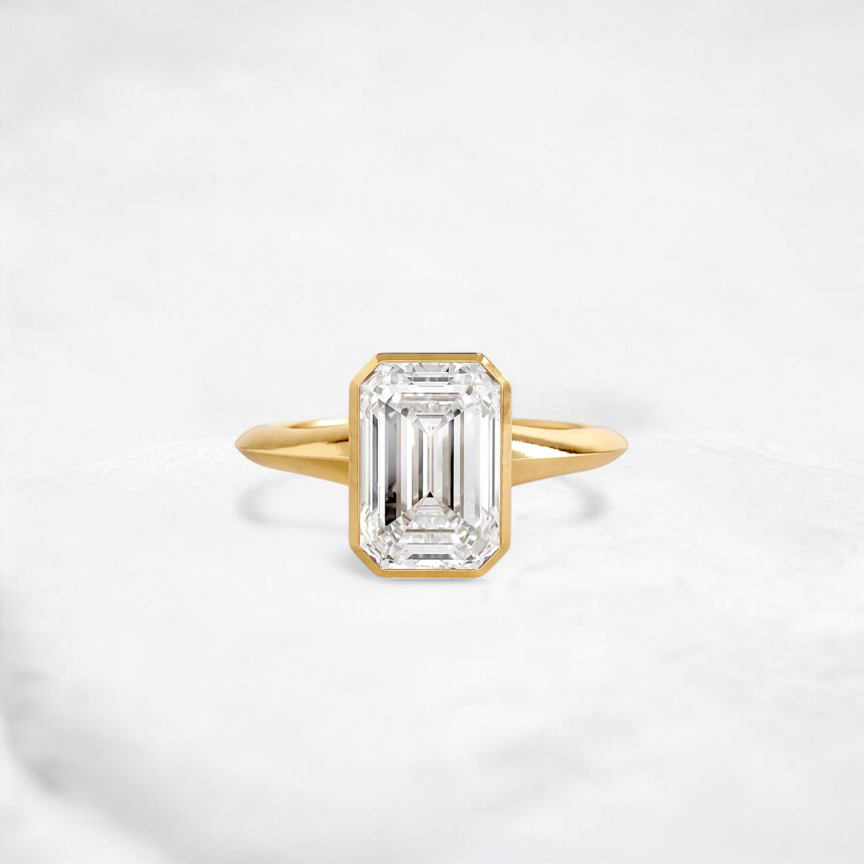 Hidden Muse Emerald Glow Bezel Moissanite Engagement Ring