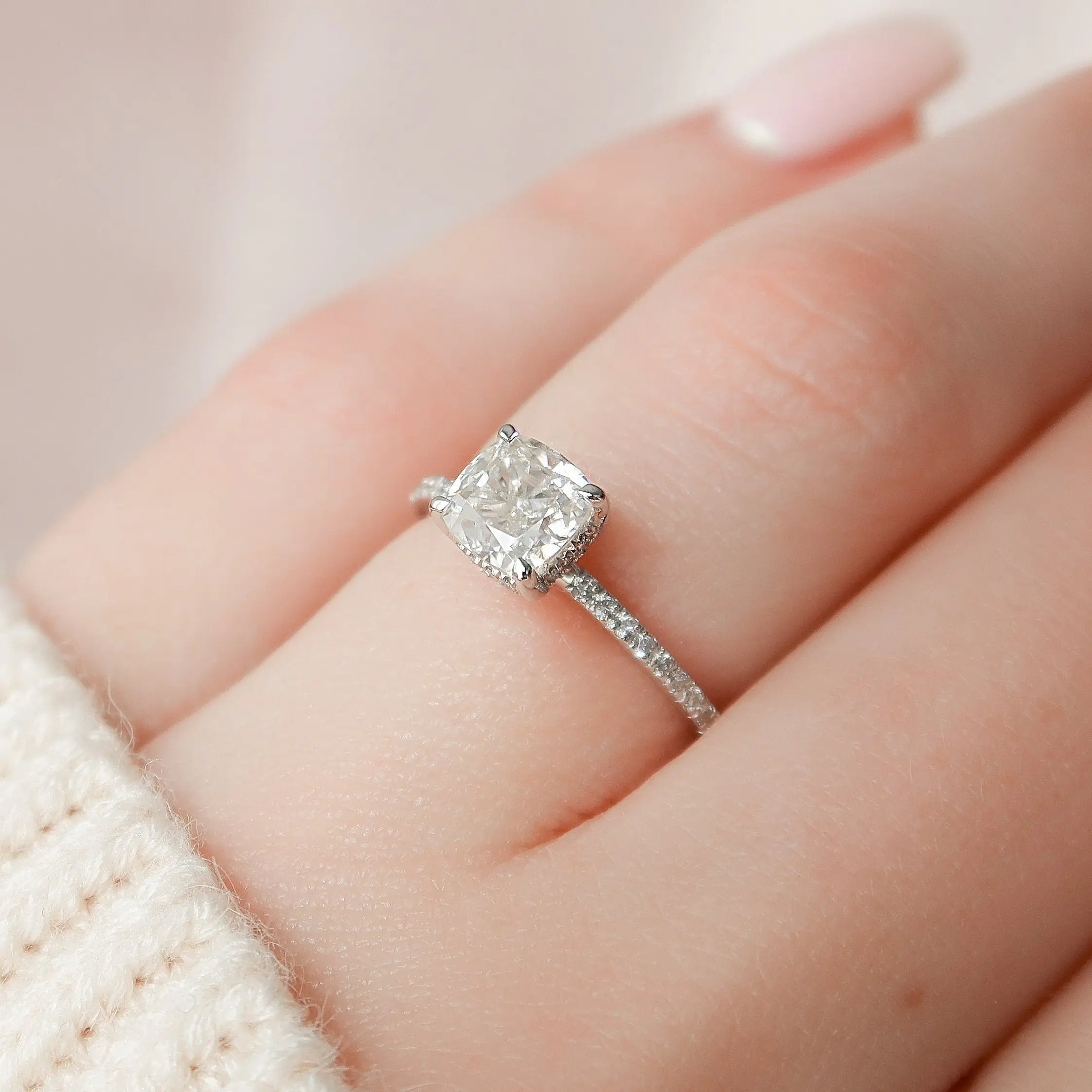 Flawless Moissanite | Moissanite Rings | Engagement Rings