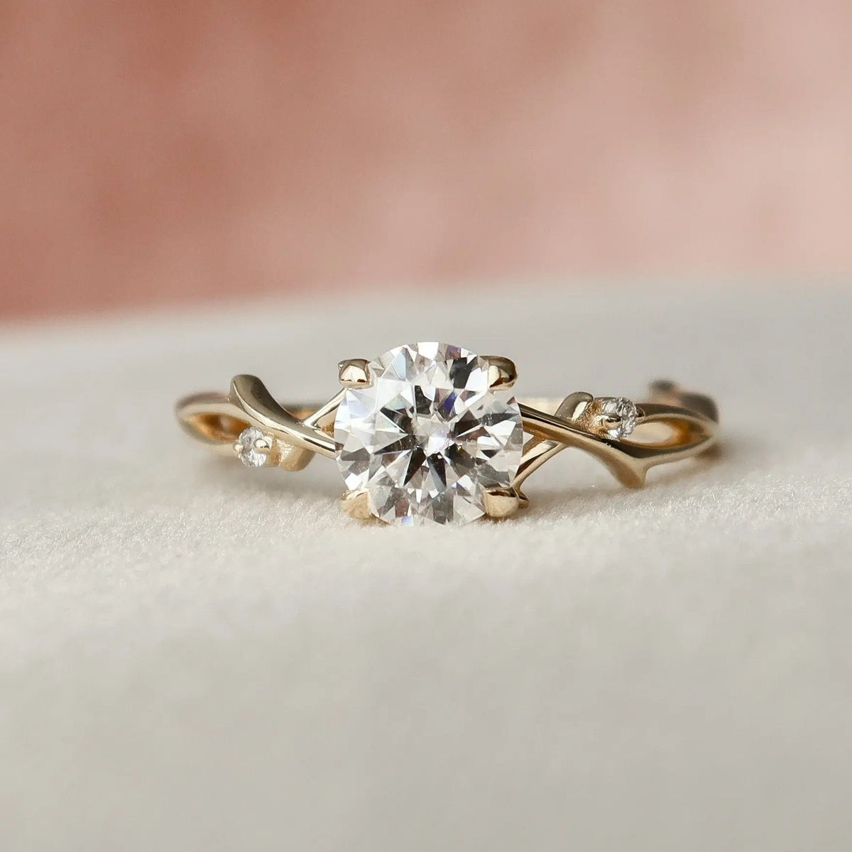Round Cut Nature Inspired Twig 1.0CT Lab-Grown Diamond Engagement Ring