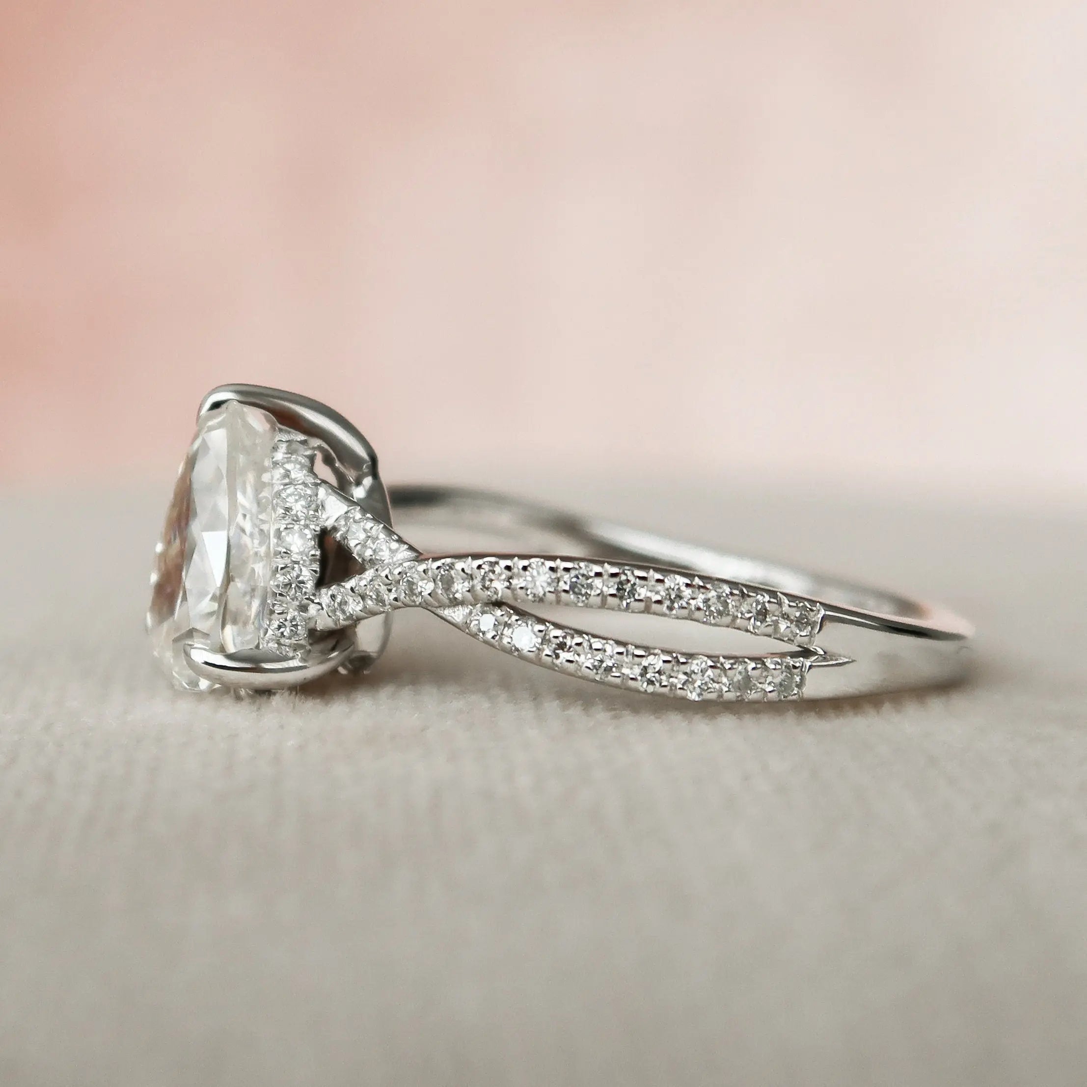 Flawless Moissanite | Moissanite Rings | Engagement Rings
