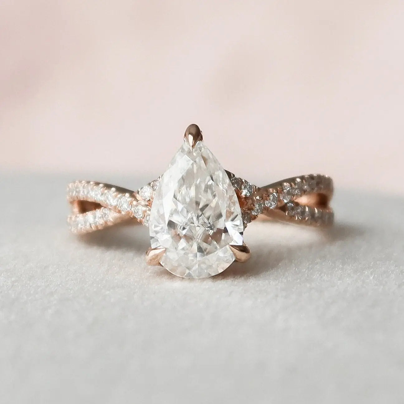 Moissanite-Rings-Near-me-Texas,usa