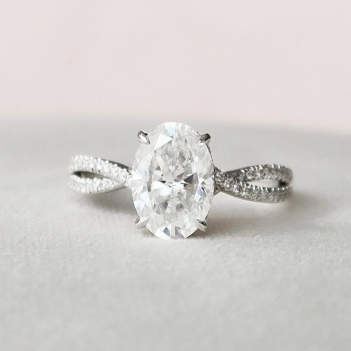 Oval Cut Twisted 3.0CT Lab Grown Diamond Engagement Solid Gold Ring