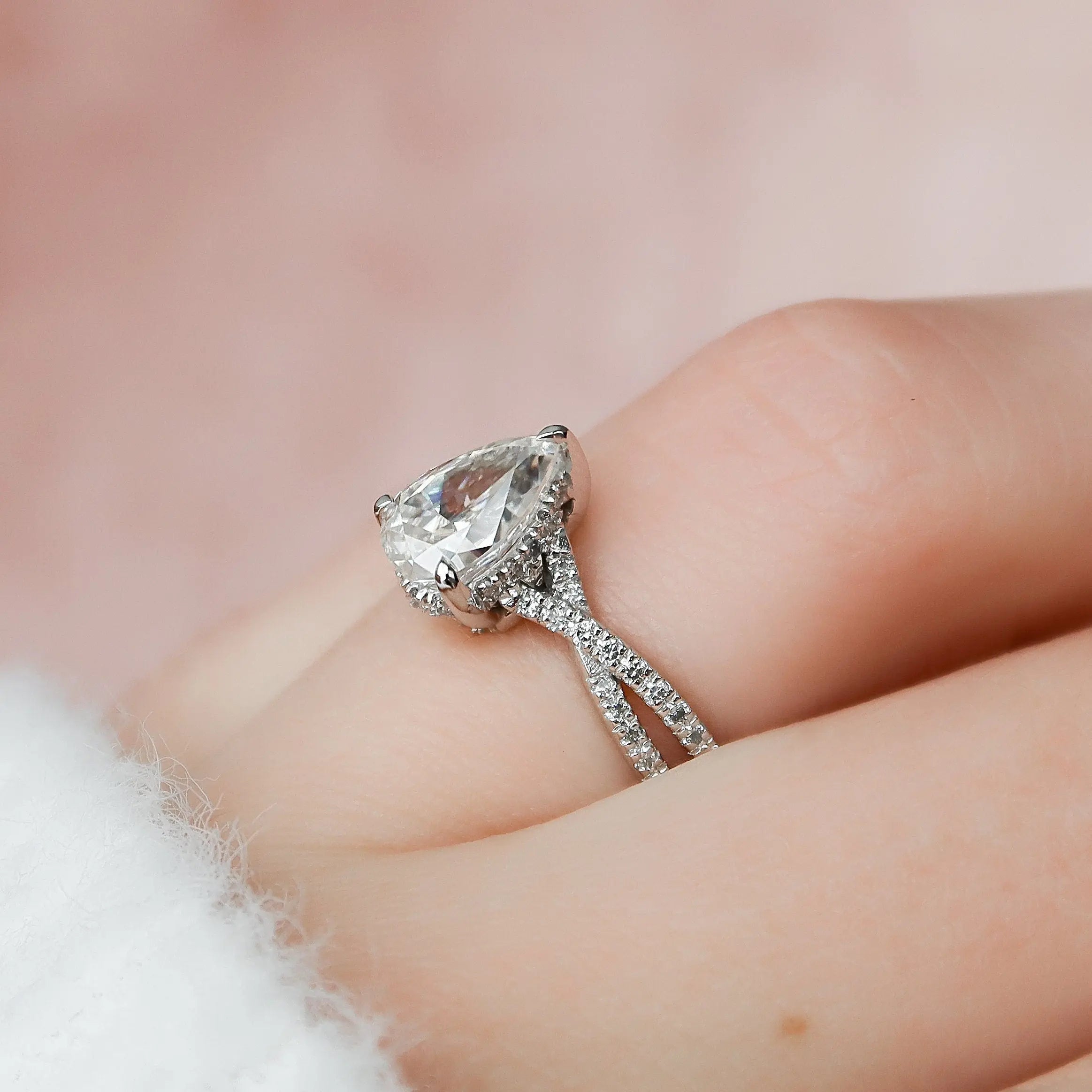 Moissanite Engagement Rings