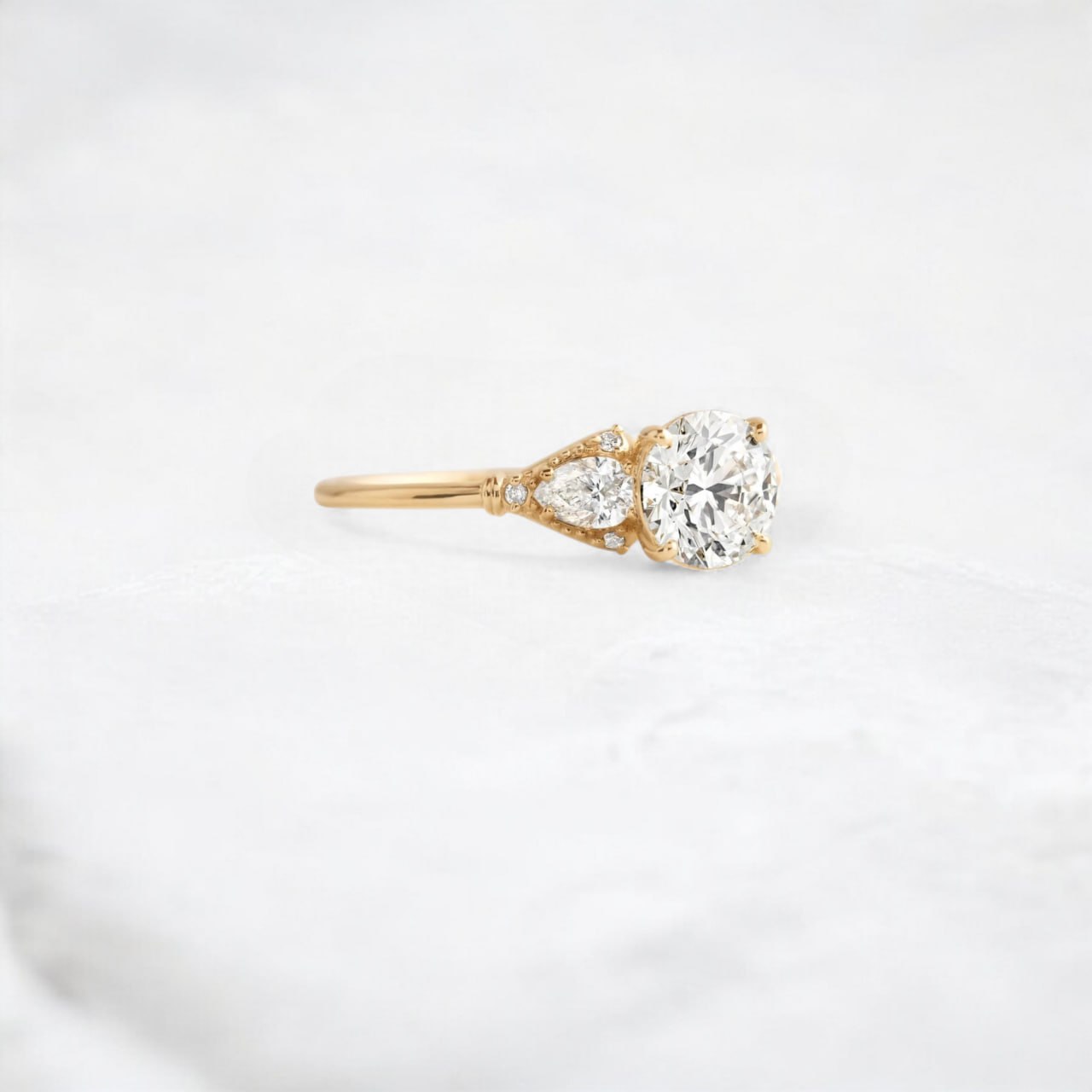 morning-light-bloom-petal-round-moissanite-engagement-ring-0-9-ct-yellow-gold-gemfora-2