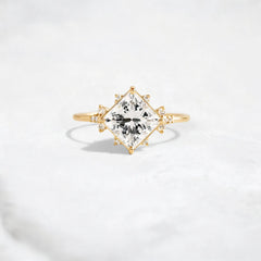 mossinite-2ct-focal-diamond-princess-cut-cluster-engagement-ring-1
