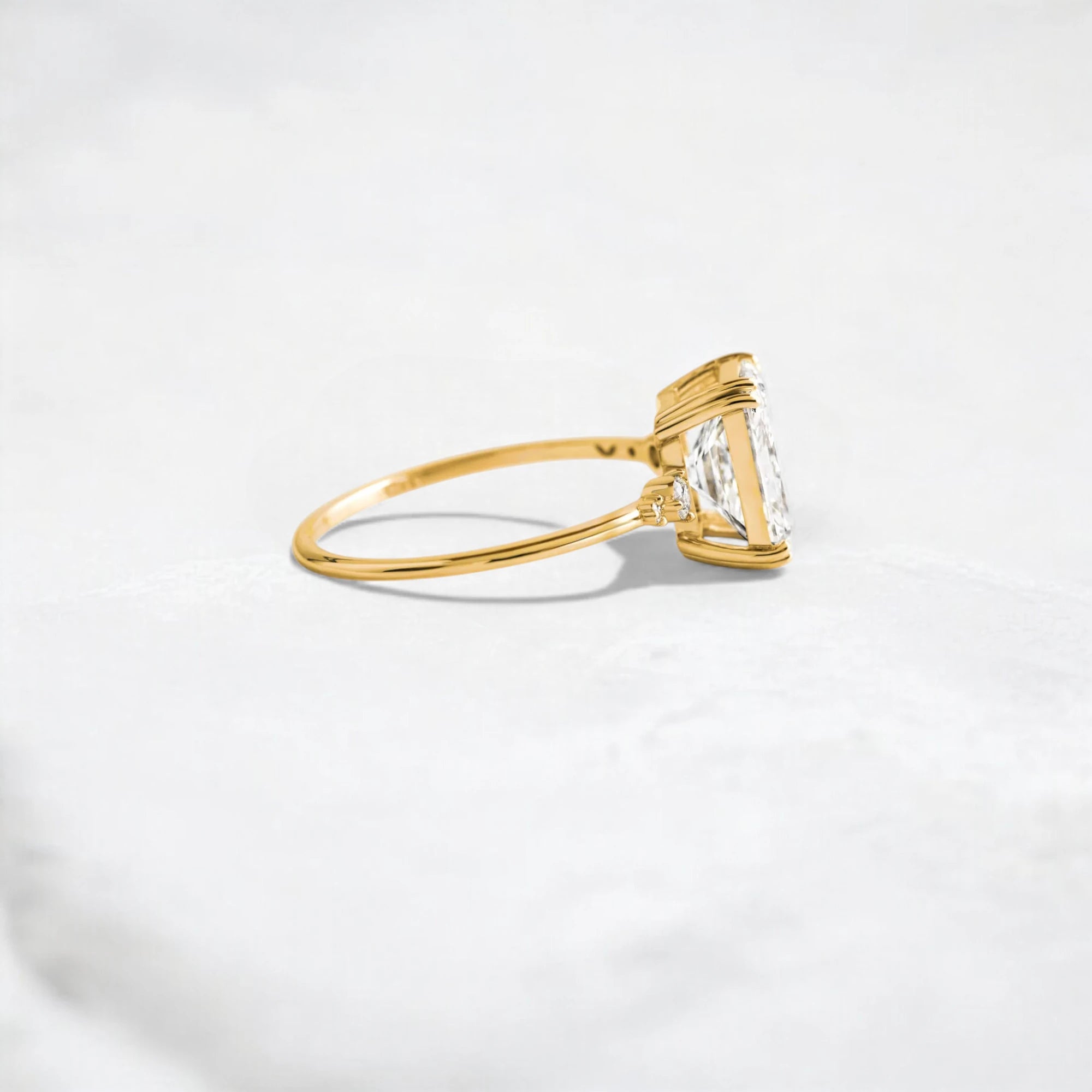 pave-band-radiant-cut-2ct-diamond-engagement-ring-8