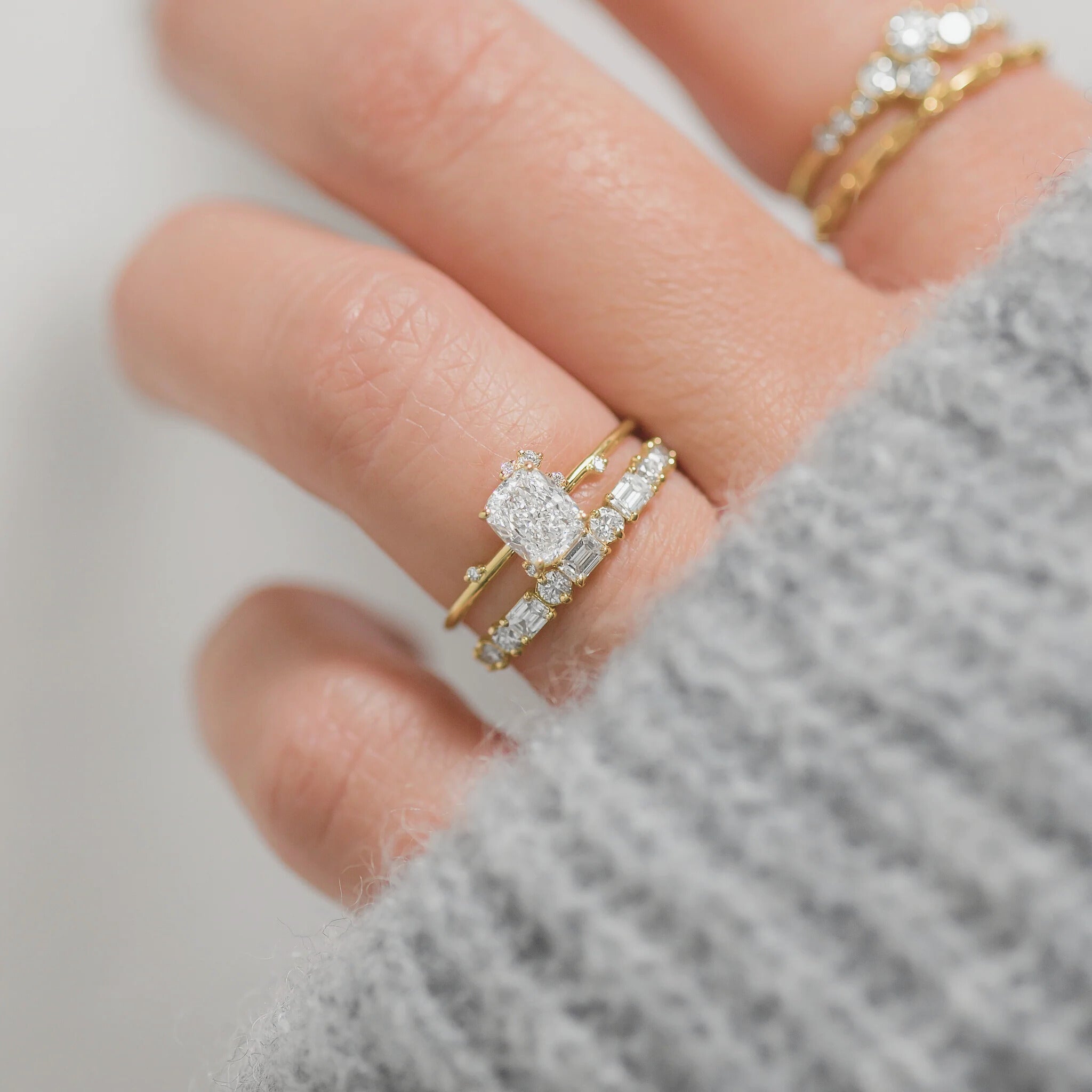 radiant-bloom-2ct-cushion-cut-cluster-engagement-ring-2