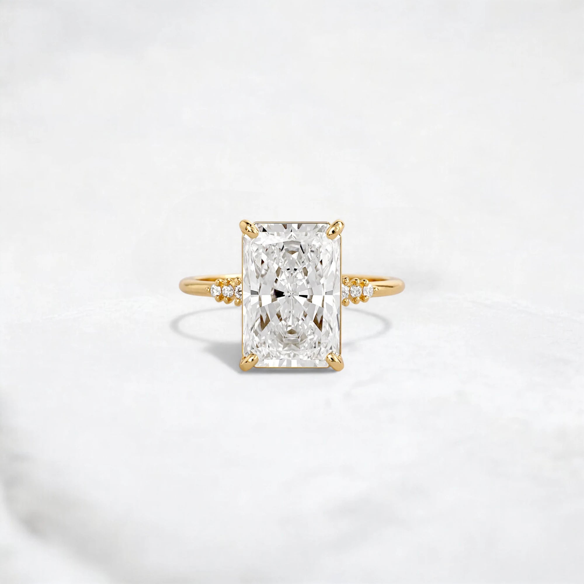 radiant-cut-2ct-focal-diamond-halo-engagement-ring-1