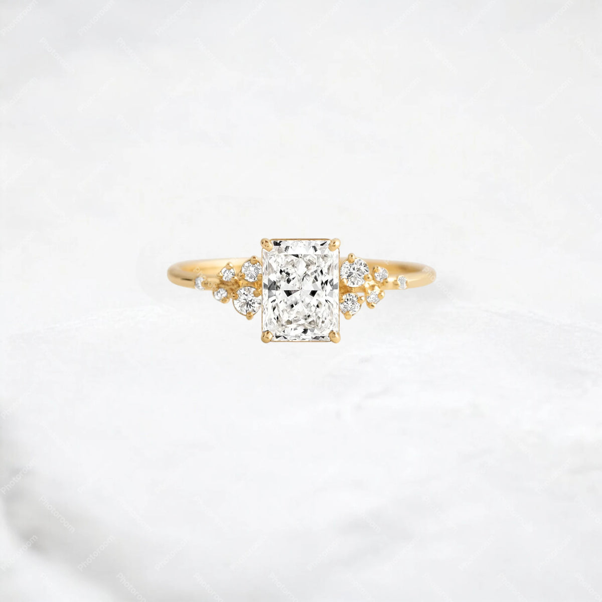 radiant-cut-2ct-moissanite-diamond-engagement-ring-1