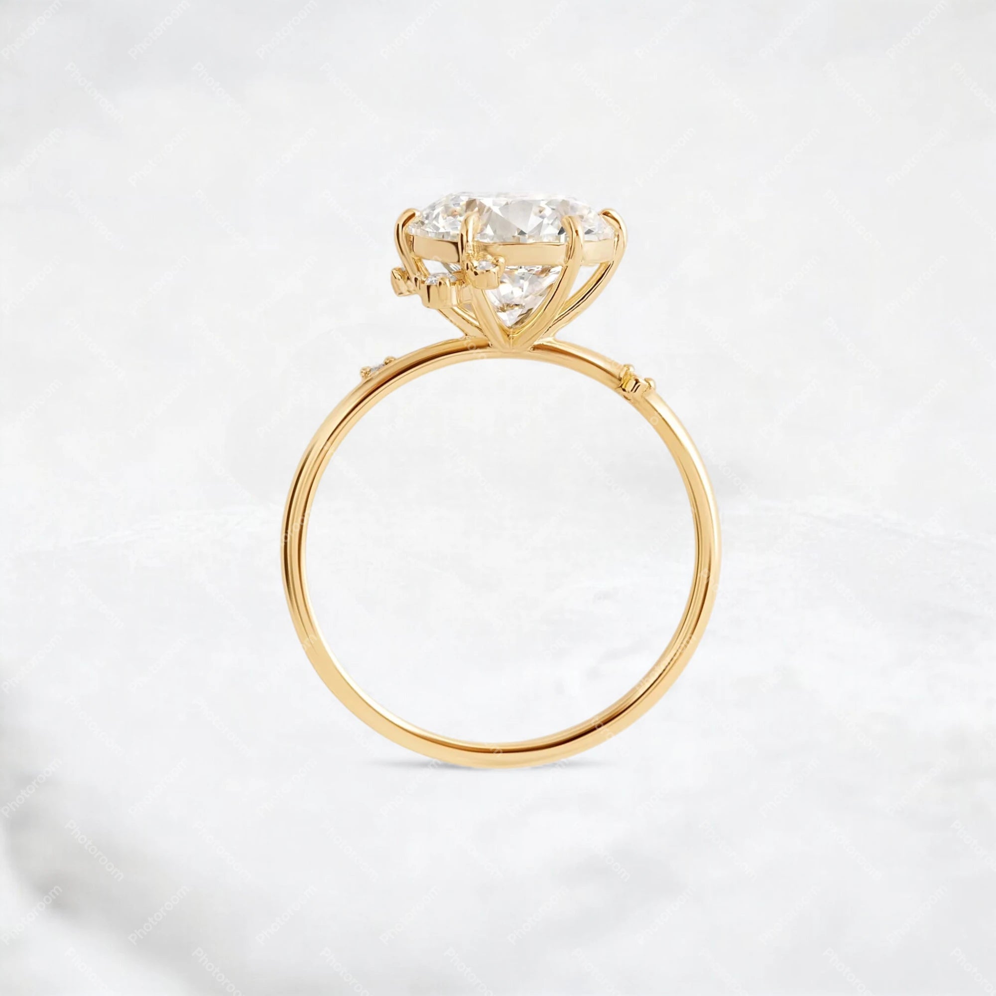 round-cut-2ct-cluster-style-moissanite-engagement-ring-10