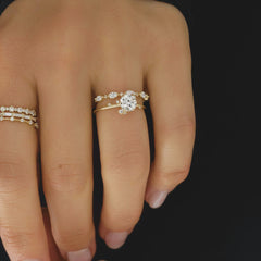 round-cut-2ct-cluster-style-moissanite-engagement-ring-3