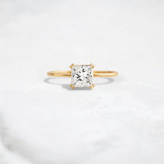 royal-grace-2ct-princess-cut-focal-diamond-engagement-ring-1