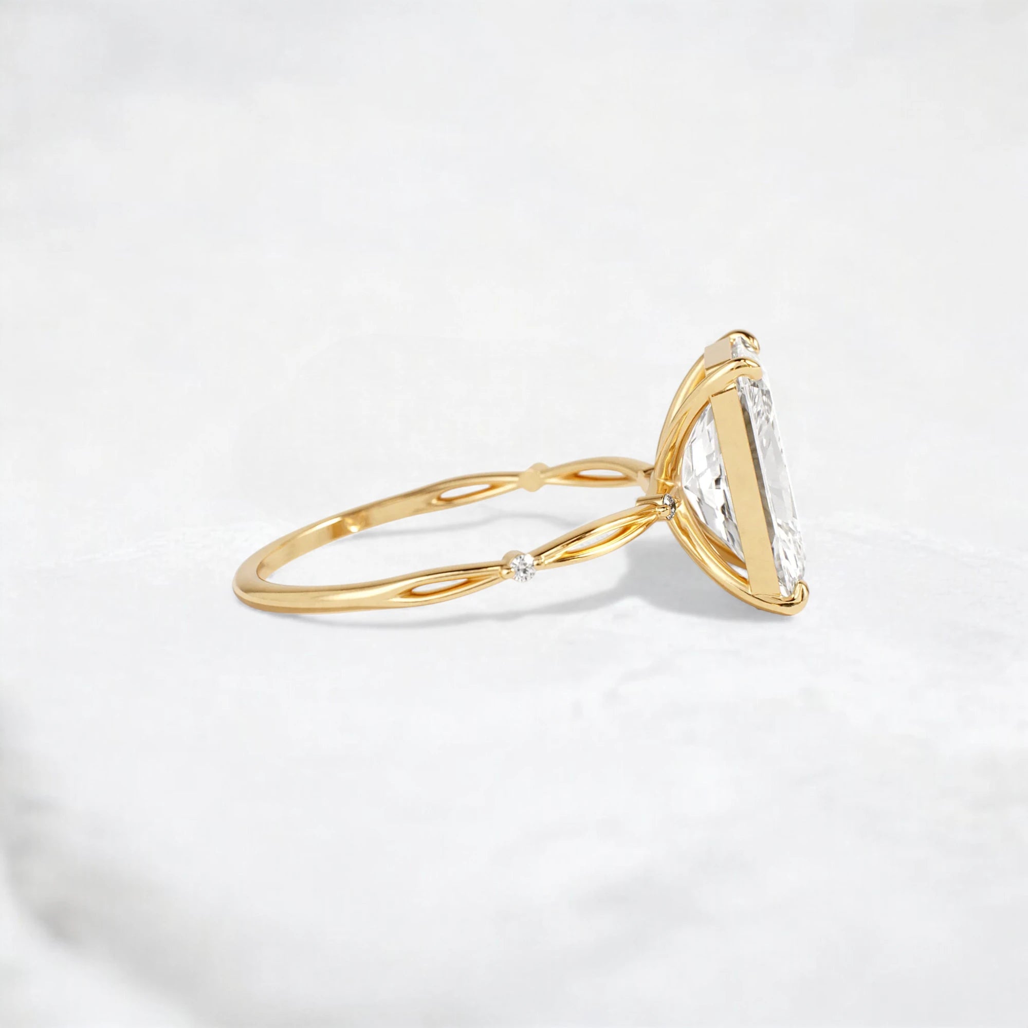 twisted-2ct-radiant-cut-halo-style-engagement-ring-4