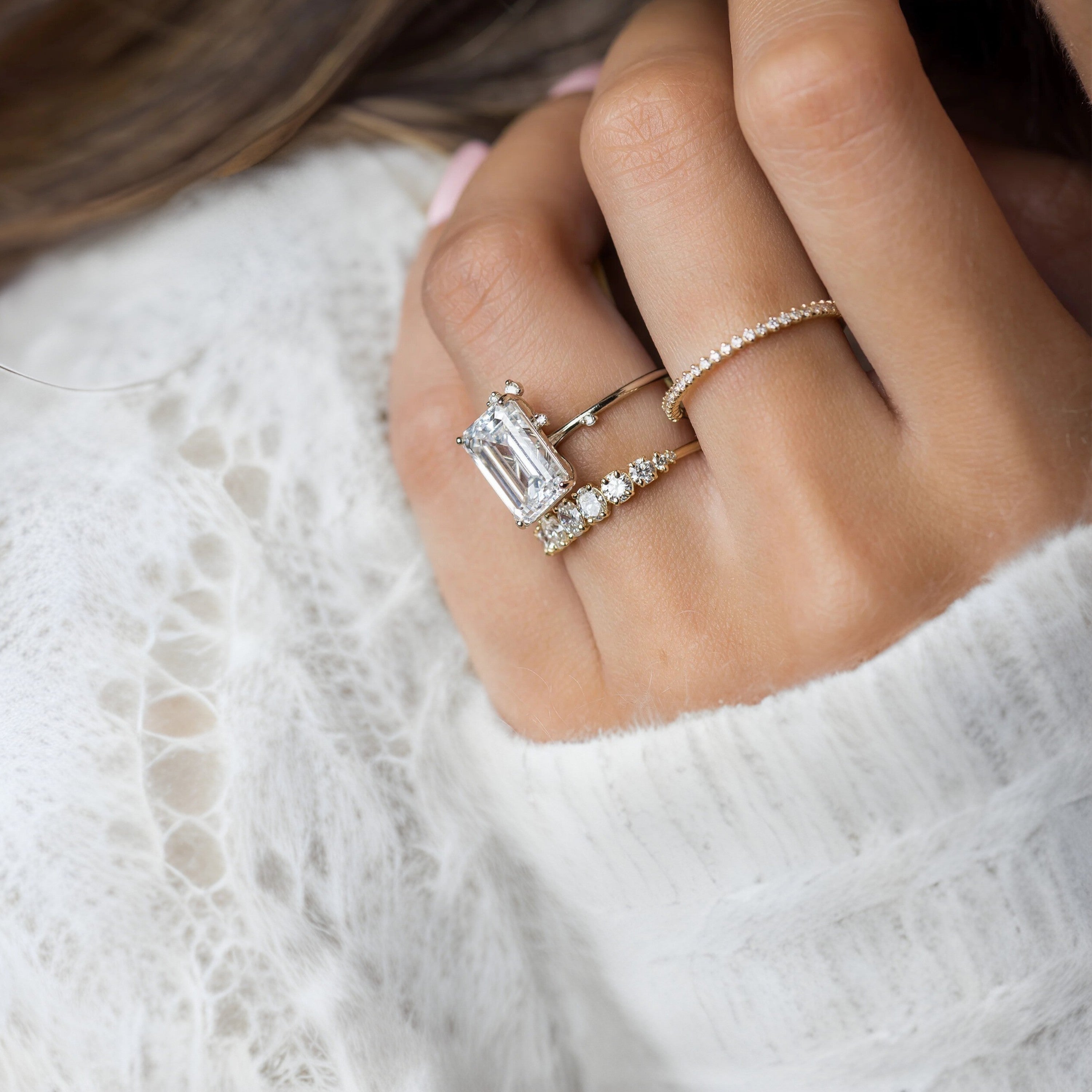 white-flameleaf-petals-emerald-moissanite-engagement-ring-model-gemfora-5